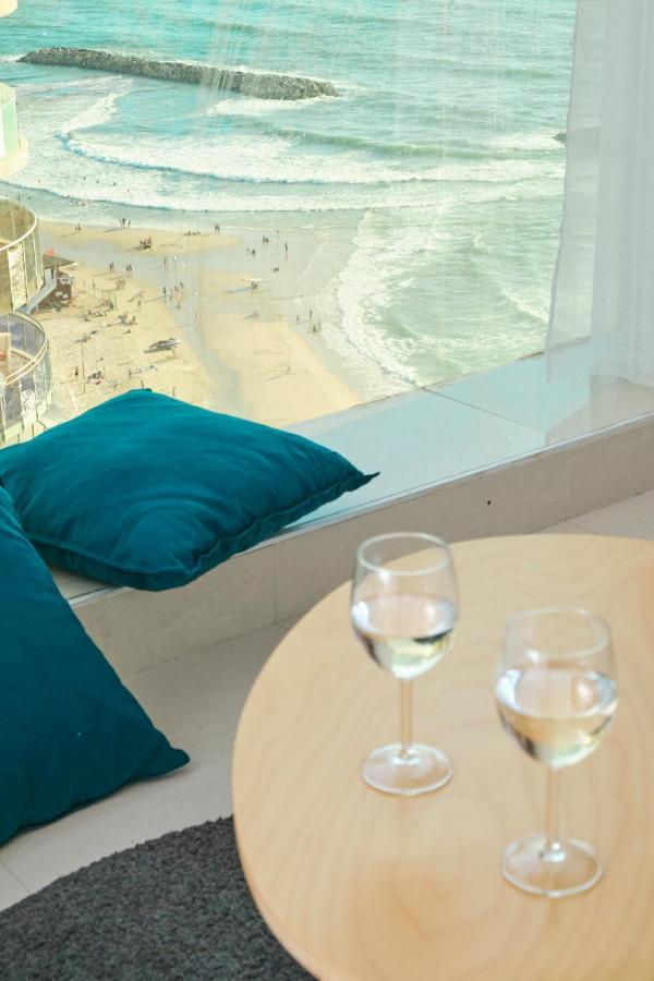 Ferienwohnung Sunny Sea View Studio Herzelia Exterior foto