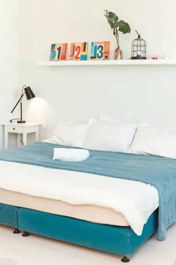 Ferienwohnung Sunny Sea View Studio Herzelia Exterior foto