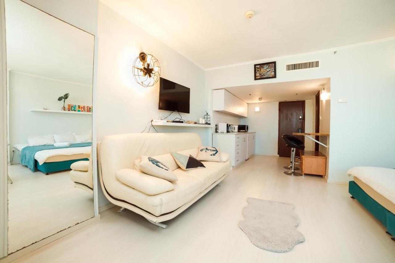 Ferienwohnung Sunny Sea View Studio Herzelia Exterior foto